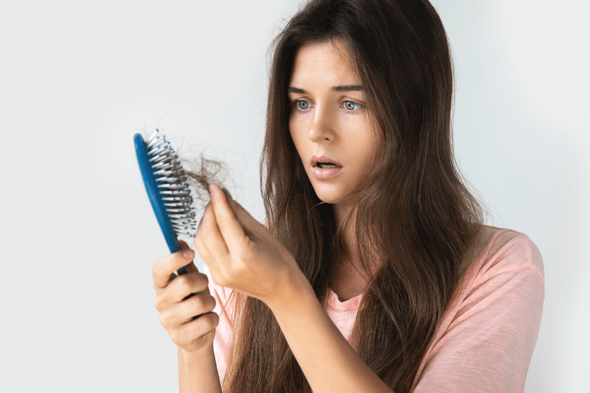 https://drkhushbutantia.com/wp-content/uploads/2025/10/Hair-Loss-Thinning.png